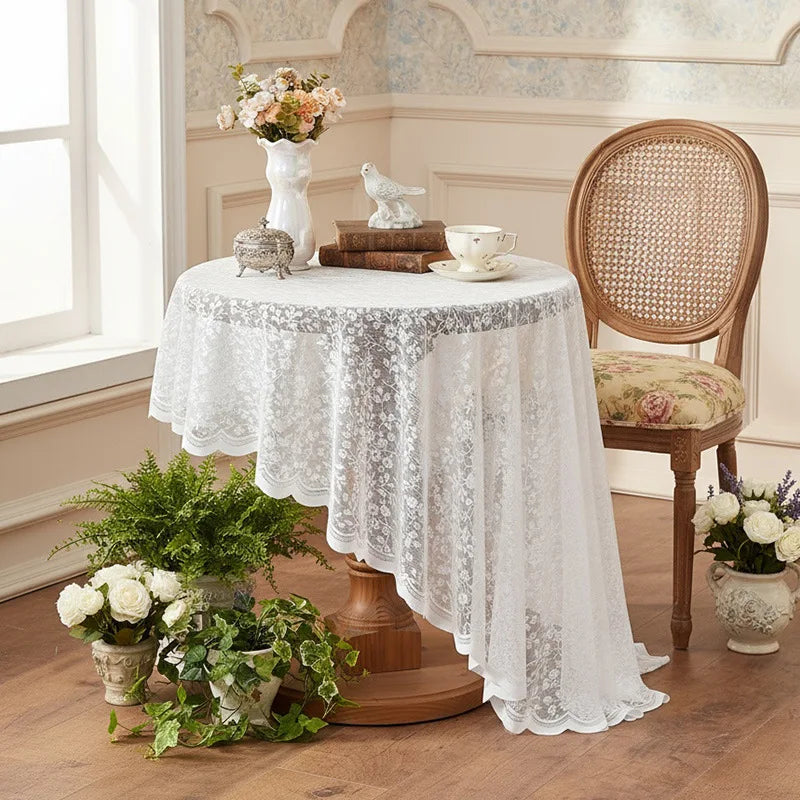 nappe table blanche broderie florale semi transparente classique réutilisable lavable machine