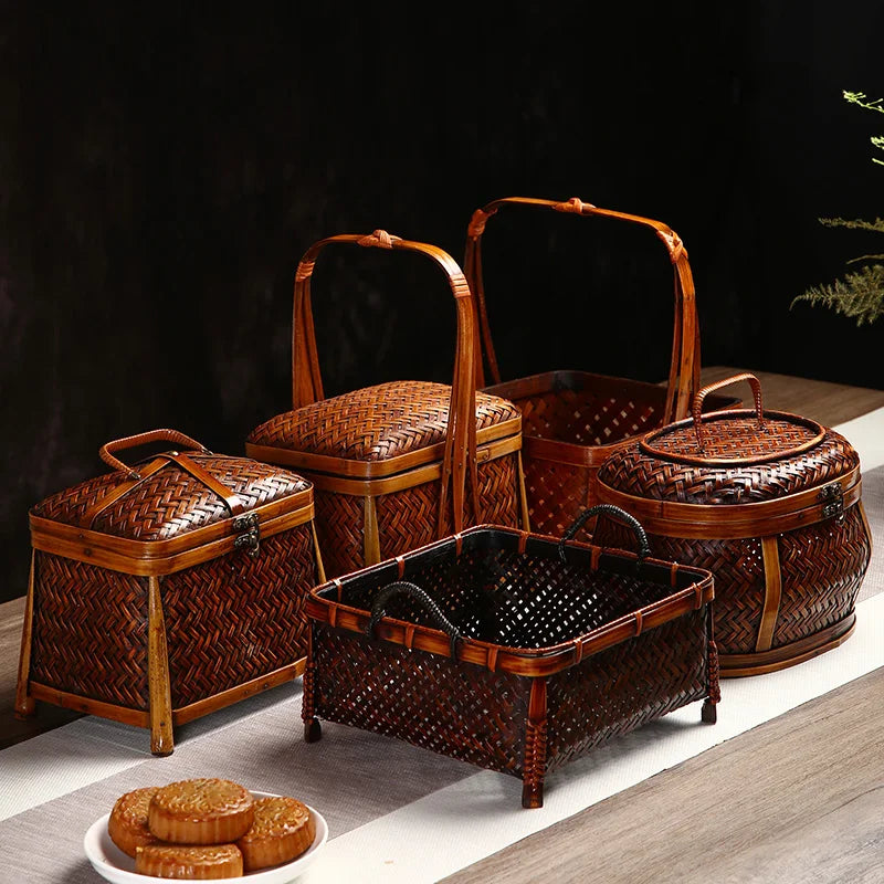 paniers osier marron clair panier couvercle tressage traditionnel vase blanc baguettes bambou rustique artisanal