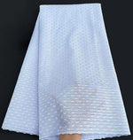 dentelle coton blanc rose bleu ciel motifs floraux texture fine mariage qualité supérieure