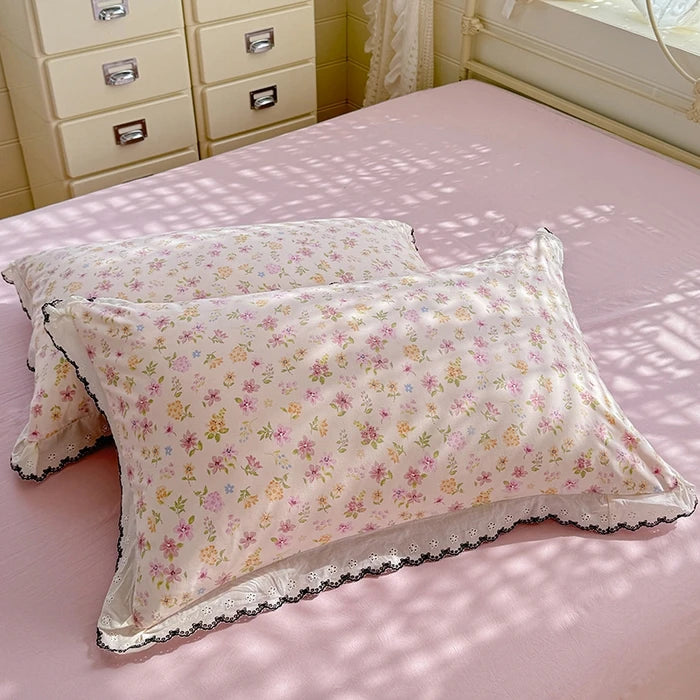 housse coussin léopard dentelle maison lit hospitalière polyester respectueux environnement classique romantique