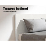 lit moderne blanc tête lit texturée pieds noirs minimaliste fixations métalliques