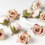 décoration intérieure fleurs artificielles roses délicates variées couleurs réaliste maison chambre table événements
