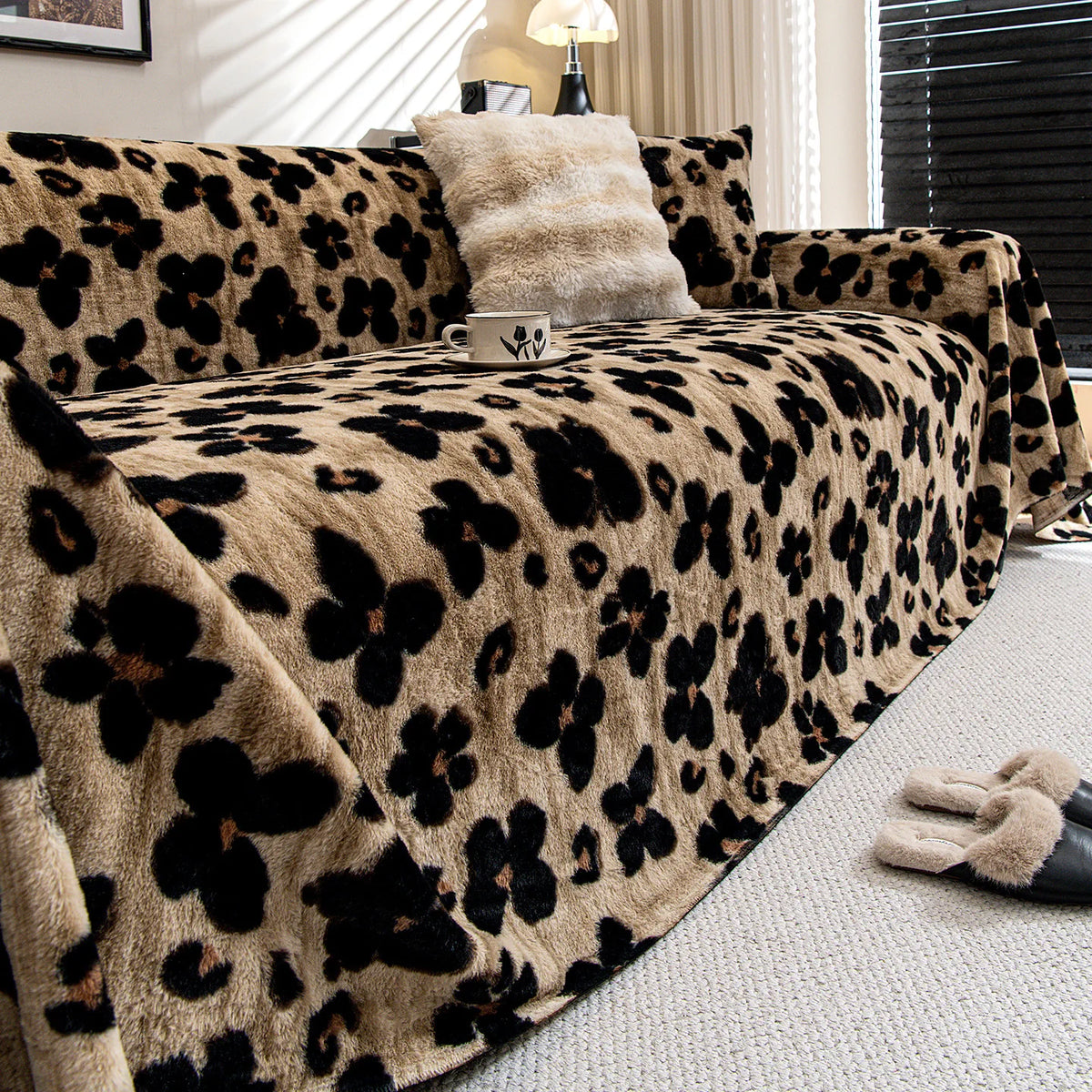 couverture canapé imitation fourrure léopard beige noir moderne salon décoration hiver confortable grande taille