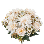 bouquets fleurs artificielles rose turquoises intérieur mariage décoration maison vases différents vintage floral