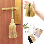 pompon porte décoration maison classique élégant couleur beige bleu marine noir blanc gris clair