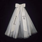accessoires mariage voile tulle satin blanc bohème chapeau paille lunettes volants