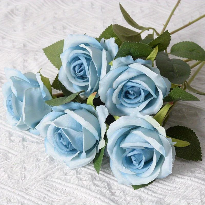 bouquet roses artificielles blanc rouge feuilles vertes classique decoration maison anniversaire saint valentinintérieur