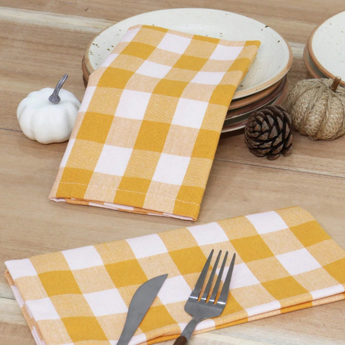 serviettes carreaux 100% polyester beige blanc table moderne cuisine restaurant