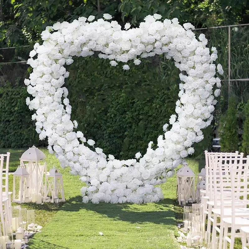 Arche fleurs rose romantique décoration extérieure mariage anniversaire événement table