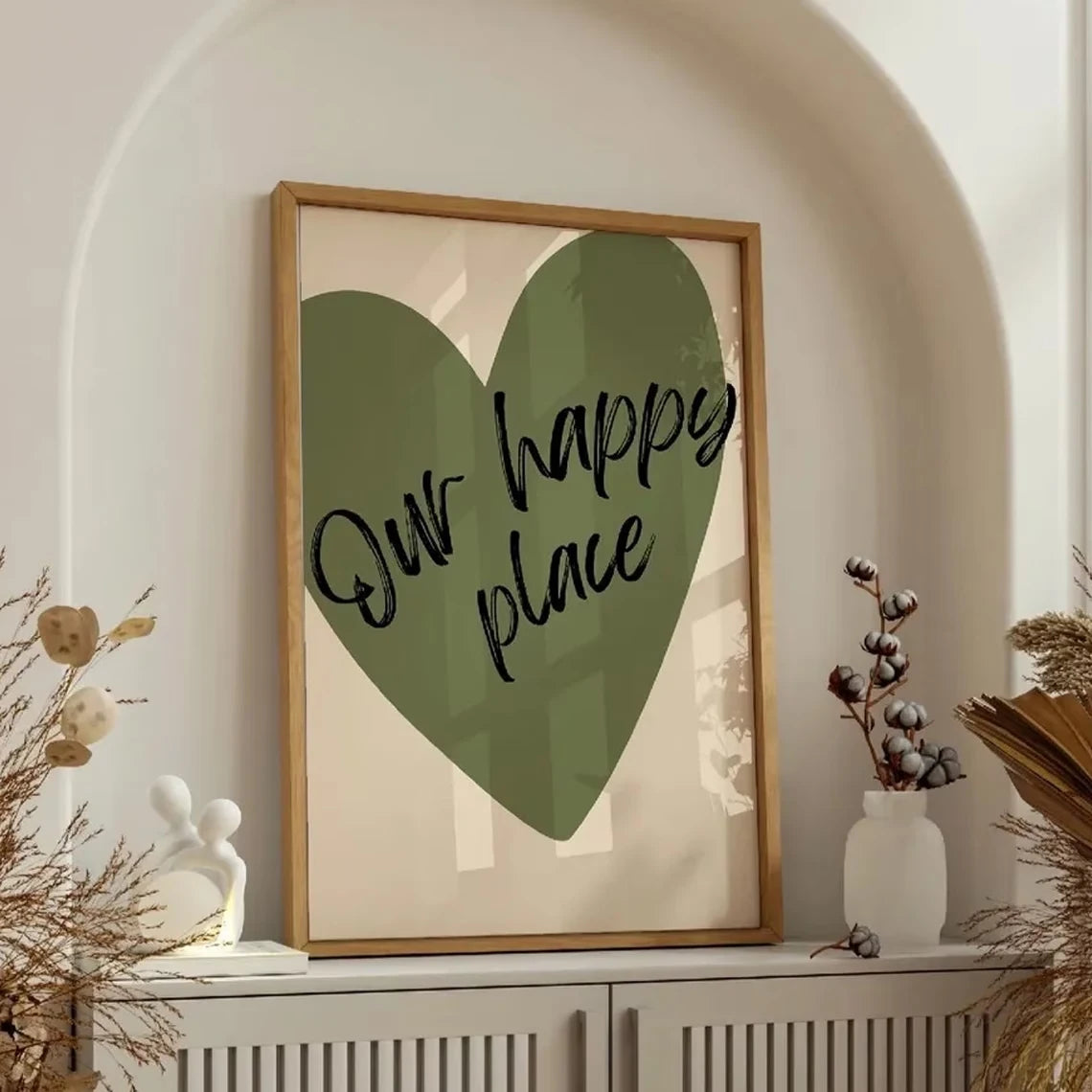 affiche verte coeur minimaliste moderne chambre salon décoration mur vert olive texte happy place