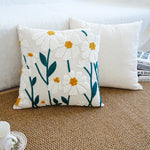 housse coussin brodée fleur blanche marguerite décoration maison salon blanc opacité décorative fixations deux