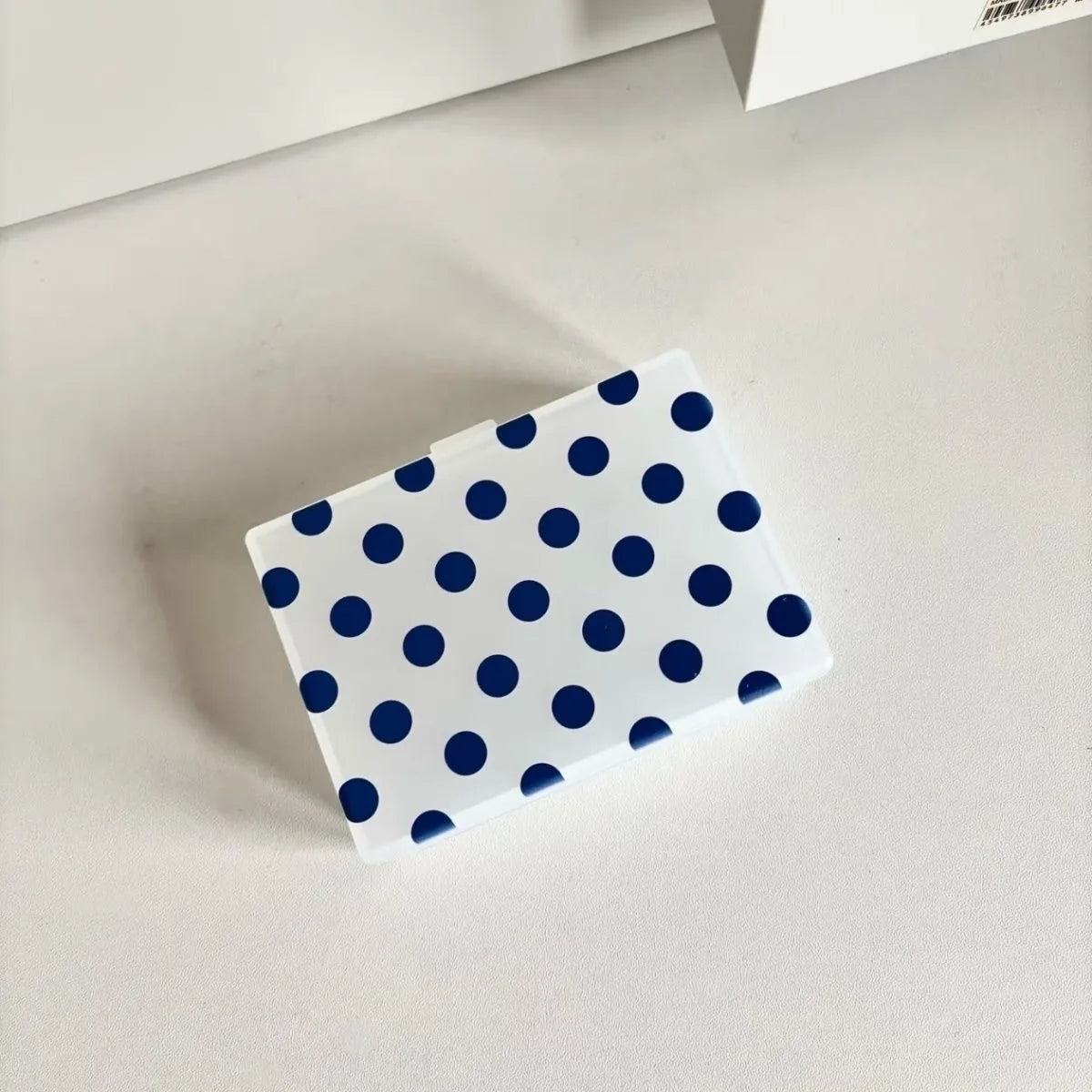 boîtes rangement réutilisables moderne blanc rose bleu marine noires points unis respectueux environnement