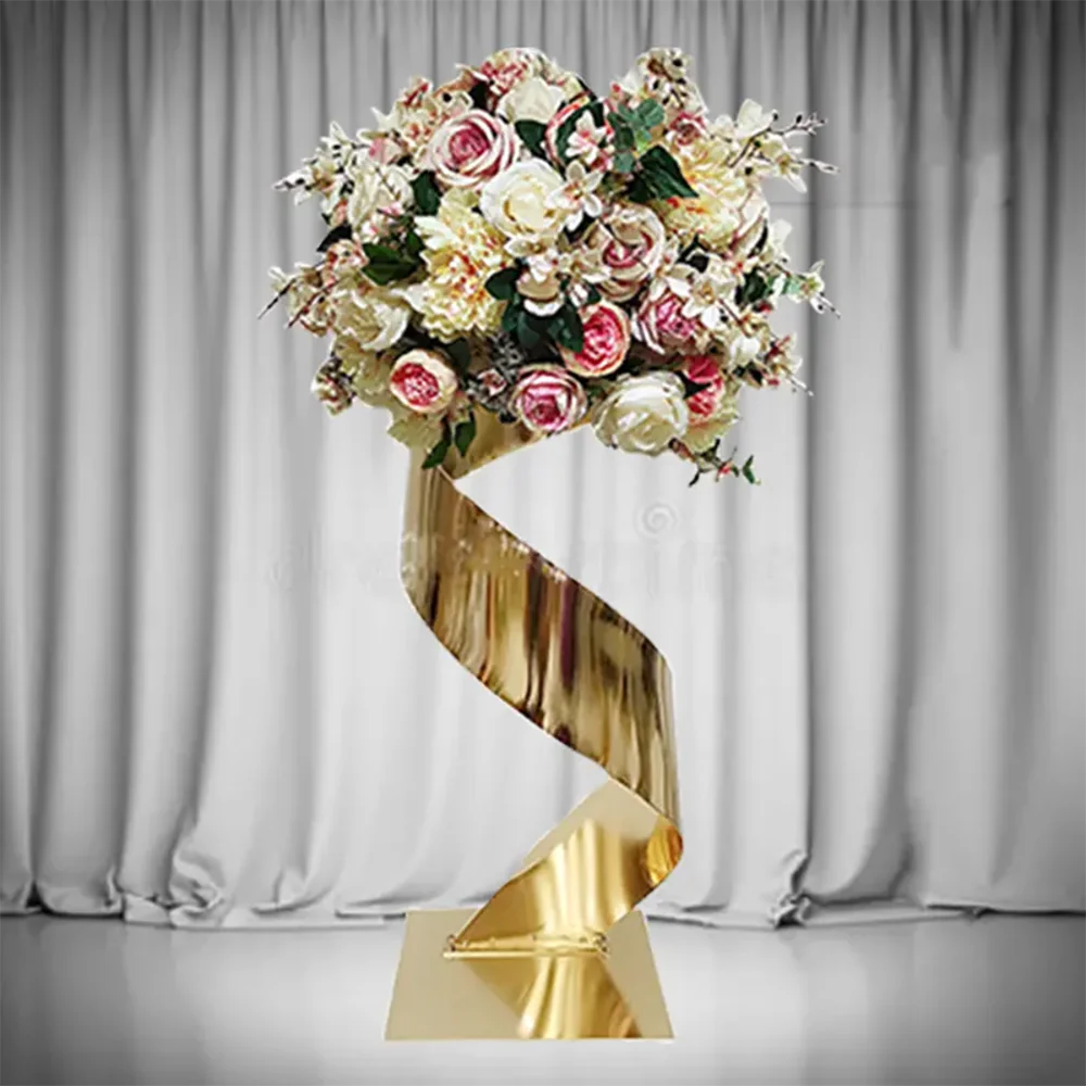bouquets artificiels blancs roses verts modernes élégants mariage événement decoration