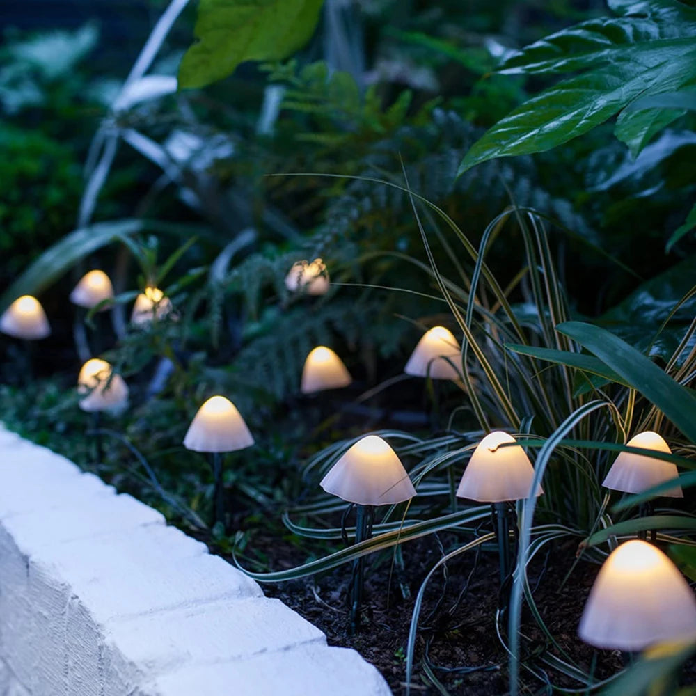guirlande lumineuse solaire 10 20 30 led champignons multicolore blanc moderneextérieur noël jardin patio