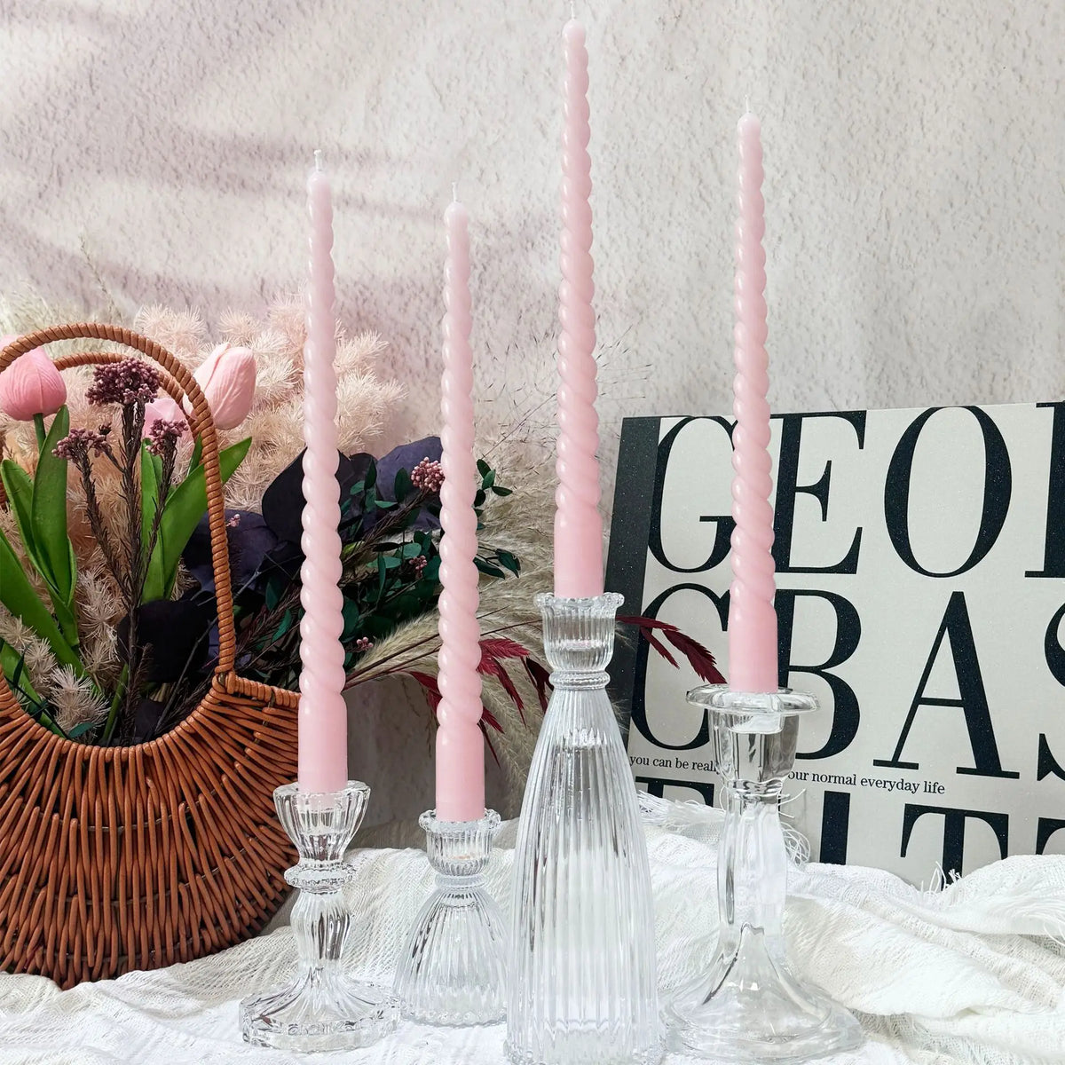 lot bougies coniques twistées couleur unie support verre décoration mariage