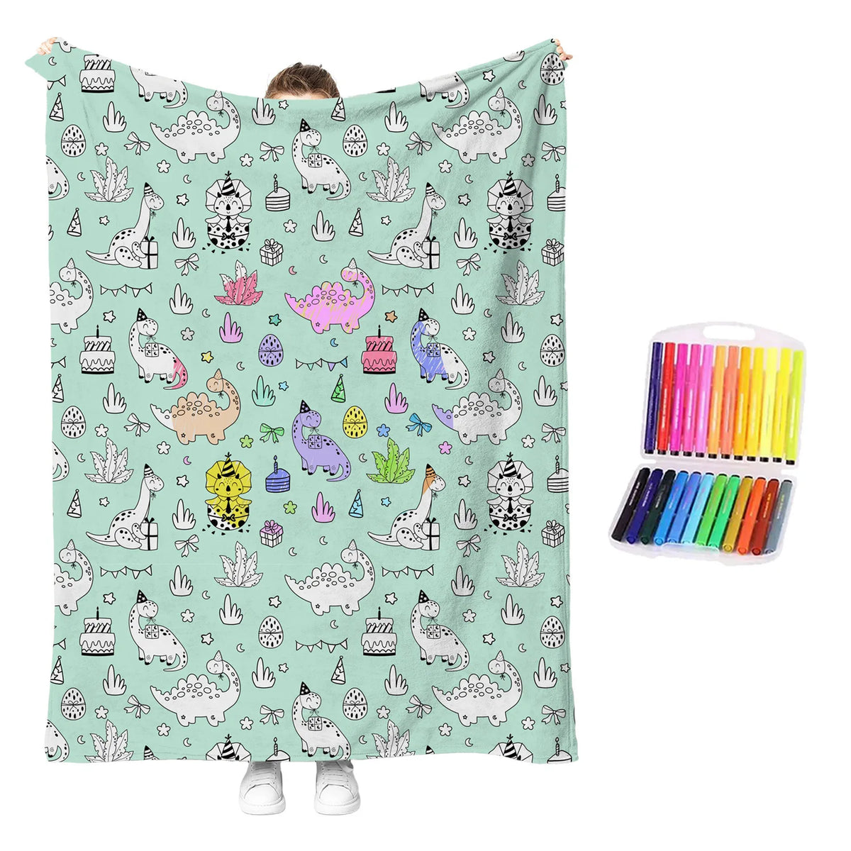 couverture colorier enfants motifs noël animaux crayons couleur texture douce moderne multicolore blanc gris