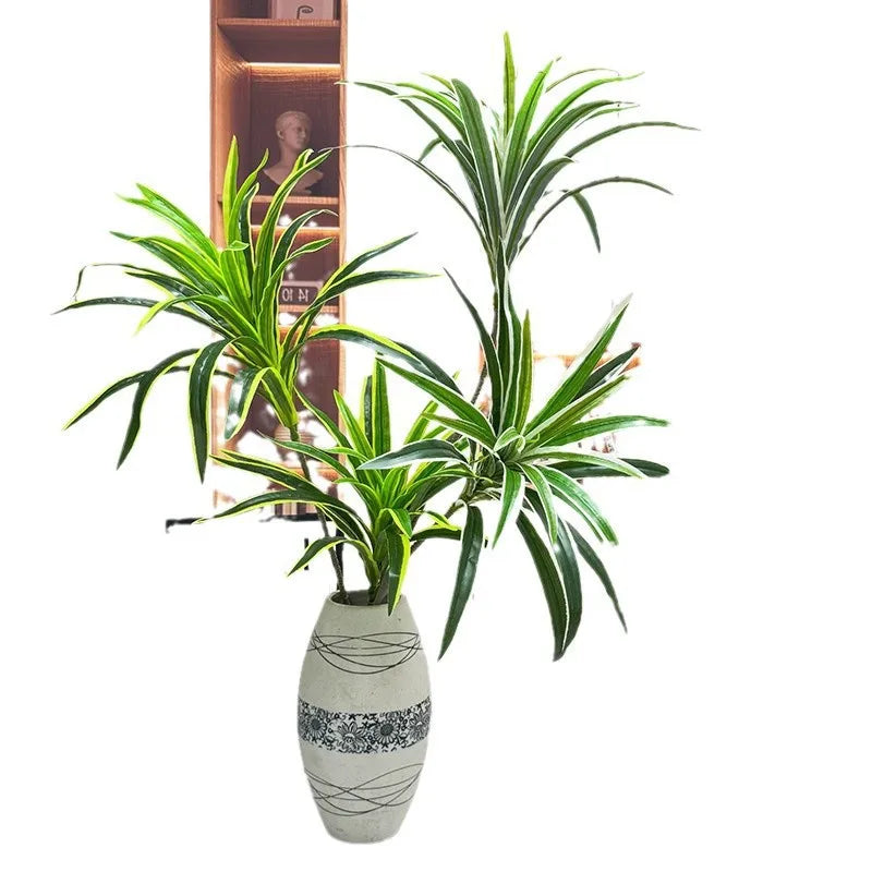 plantes artificielles vertes feuilles fines décoration intérieure moderne branchies striées minimalistes