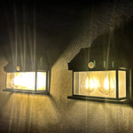 lampes solaires murales extérieures détecteur mouvement ip65 rustique industriel led ambrée