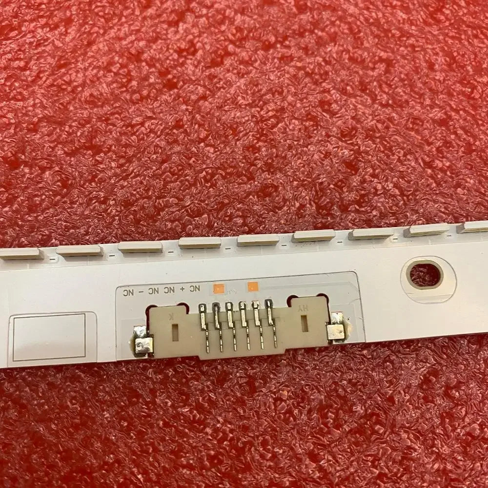 plaque circuit imprimé électronique blanc connecteurs électriques samsung compatible télévision led