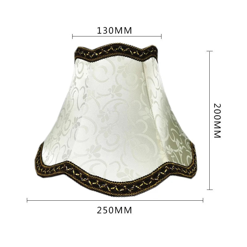 abat jour tissu floral broderie franges beige luxe décoration lampe table murale moderne