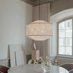 suspension lumineuse tissu blanc beige moderne minimaliste lustre salon chambre intérieur épuré