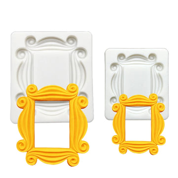 moules silicone gâteaux fondant chocolat blanc jaune motifs cadres volutes texturés baroques