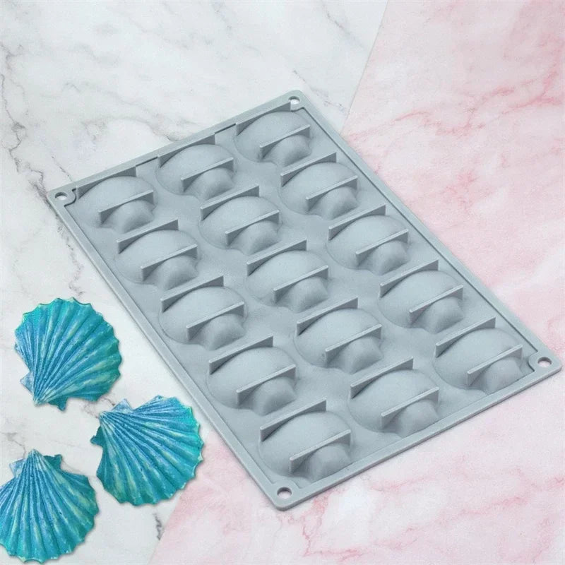 moules silicone gâteaux deco moderne framboise orange champignons cacahuètes fondant tronc arbre