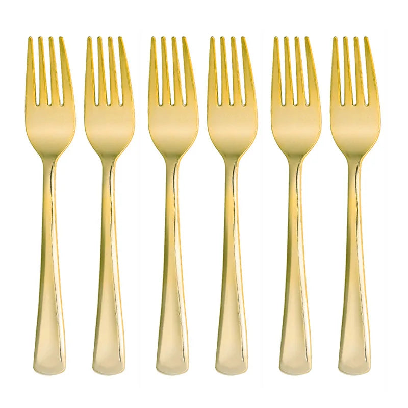 vaisselle jetable dorée moderne serviettes blanches motifs points fourchettes couteaux cuillères gobelets festives or