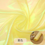 tissu iridescent multicolore rayures ondulées effet holographique semi transparent moderne élégant polyester respirant mètre