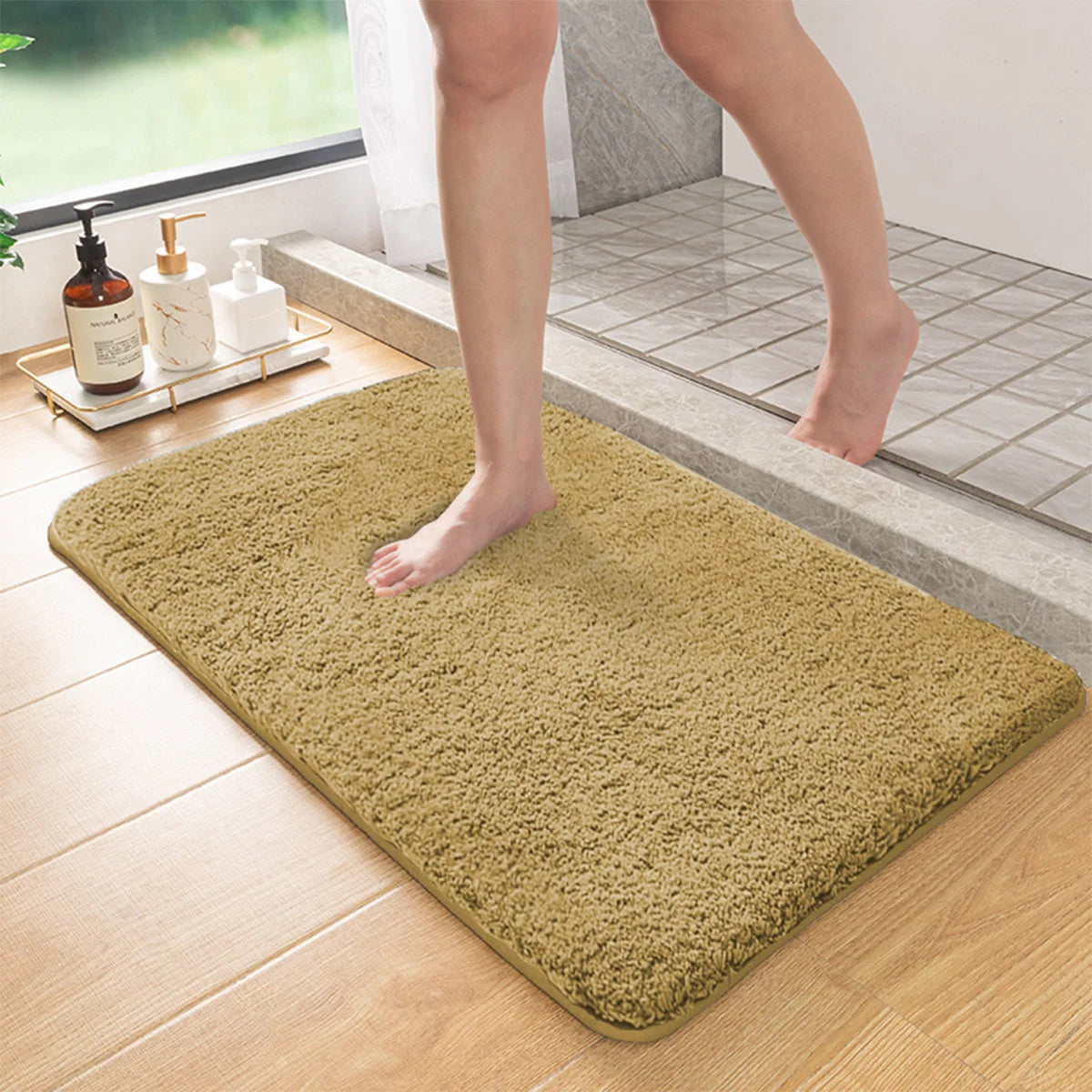 tapis bain gris foncé absorbant doux moderne antidérapant polyester adhésif salle douche