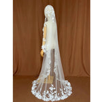 voile mariée blanc broderie florale classique cathédrale dentelle translucide femme