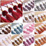 ruban pompons tissus rouge marron gris violet rose doré traditionnel décoratif