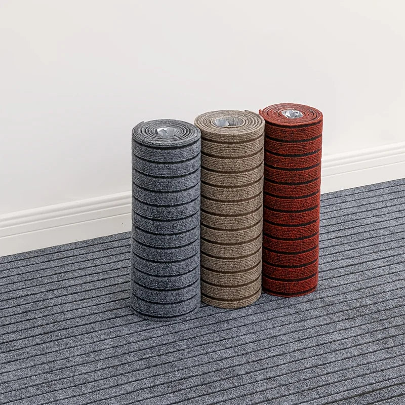 tapis pvc adhésif moderne gris rouge nervures argentées 300cm 40cm