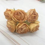 décoration intérieure vintage bouquet roses soie romantique mariage fleurs artificielles feuilles vertes tringle
