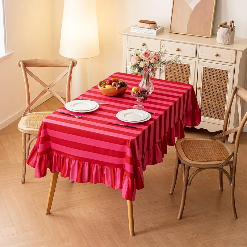 nappe rayée rouge rose moderne anti rayures volants table manger décoration maison festive polyester