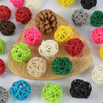 décoration intérieure boules rotin artificielles couleur rouge jaune vert rose blanc noir