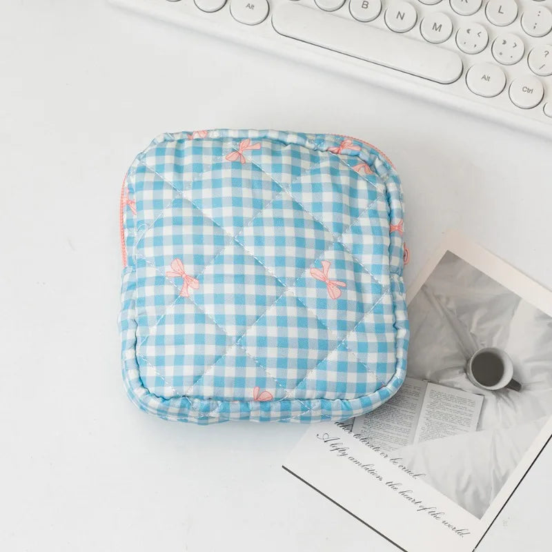 Sac cosmétiques polyestère noir blanc rose bleu cuir mat fermeture glissière poudre compacte brosse