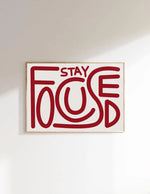 impression toile abstraite moderne stay focused typographie rouge decoration salon chambre erotique lettre stylisee