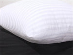 coussins carrés blancs rayures horizontales fibre polyester coton lavable maison adultes