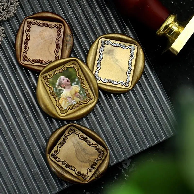 timbres cire ornement floraux vintage cadre doré timbres cire ornements coeurs decoration mariage festive