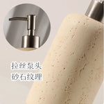ensemble produits salle bain moderne céramique beige clair porte brosse dents diffuseur parfum distributeur