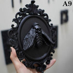 cadre mural or noir relief sculpté baroque artisanal decoration murale relief animal résine