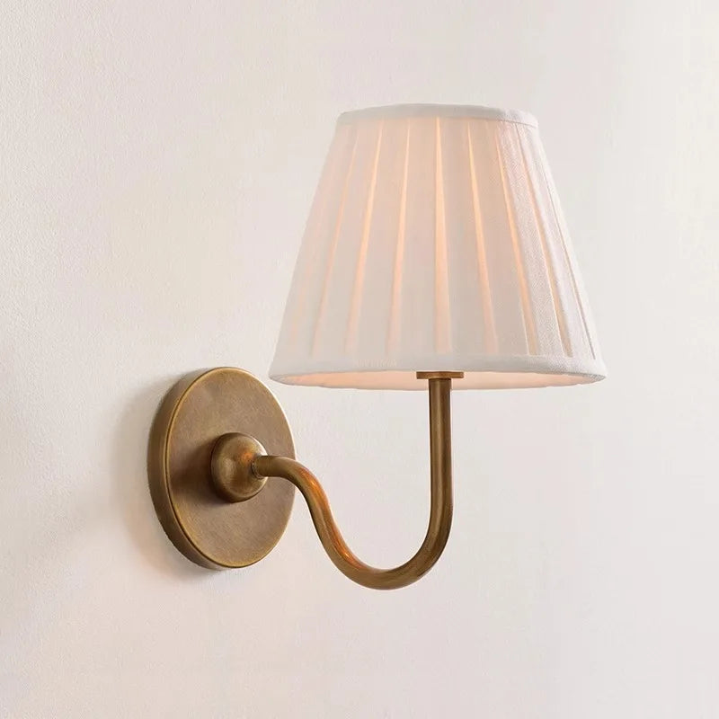 lampe murale or plissée abat jour blanc classique éclairage chambre salle manger fixée mur