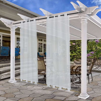 Rideau transparent blanc pour terrasse avec œillets de fixation