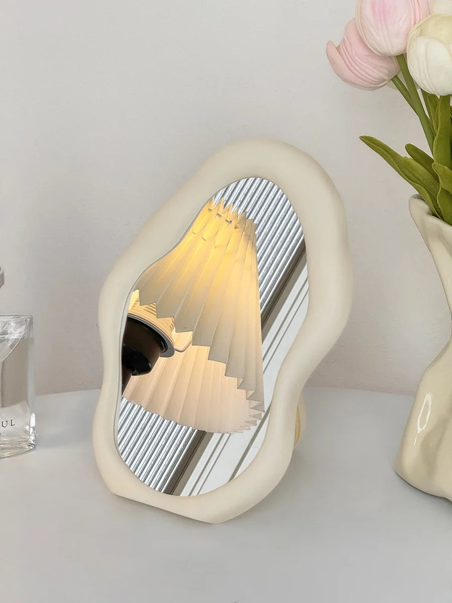 miroir table moderne rose clair jaune pâle blanc forme fleur brillant minimaliste portable chambre