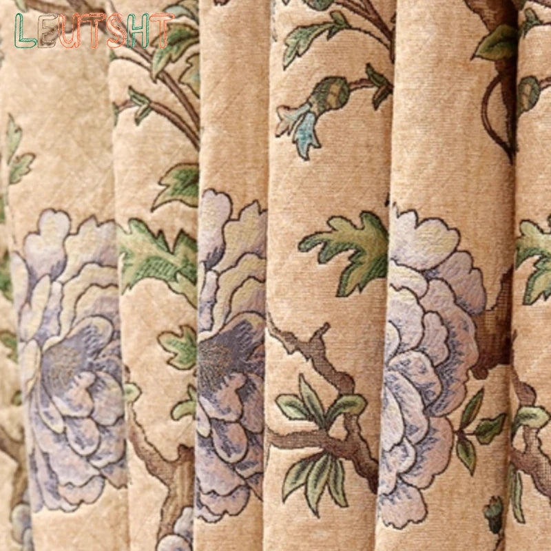 rideau luxe imprimé floral fleurs feuilles beige vert bleu rose franges dorées salon
