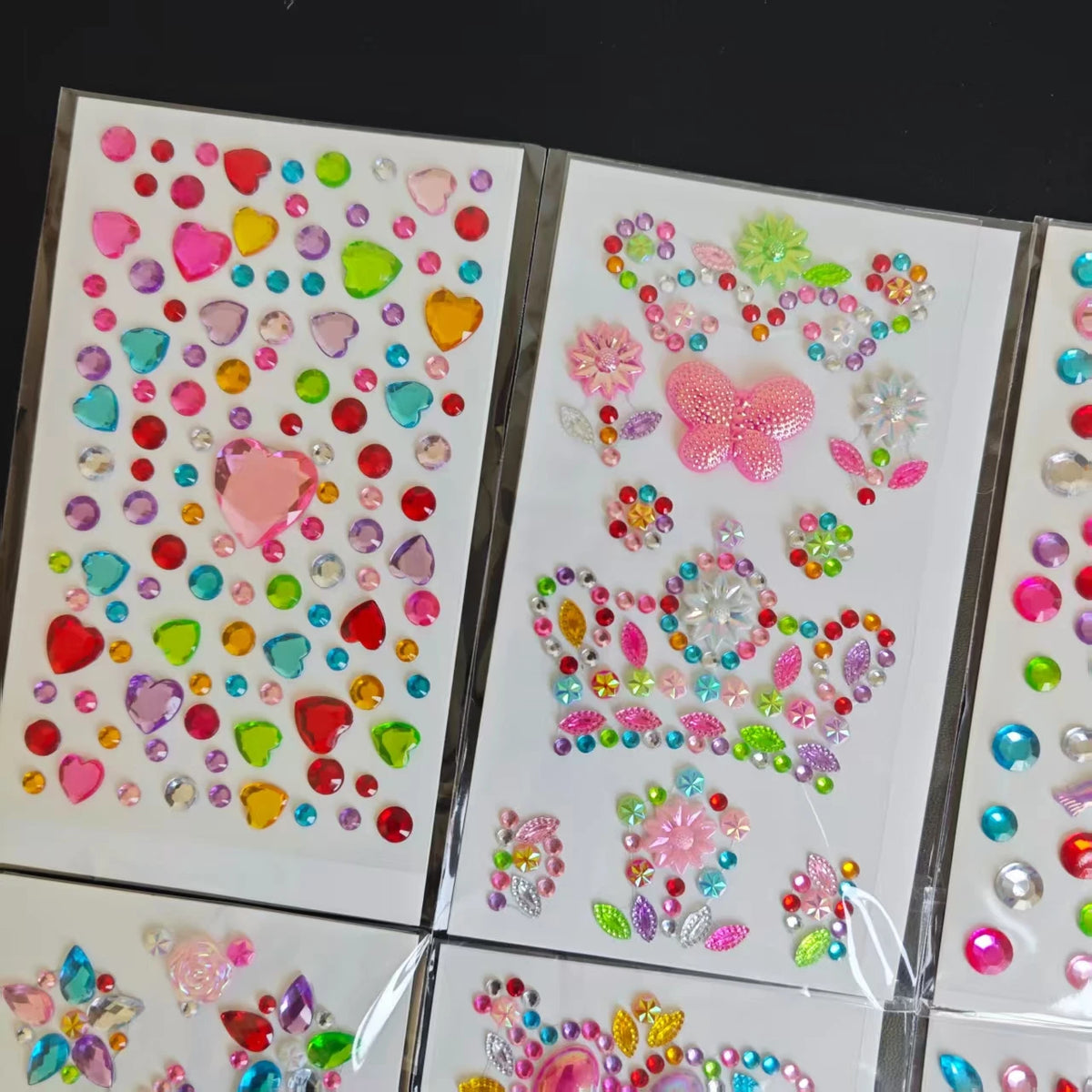 sticker decoratif enfant multicolore diamant coeur papillon fleur étoile poisson floral adhésif set 8cm