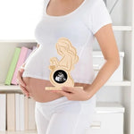 Cadre photo bois naturel silhouette femme bébé motif cœur minimaliste ornement échographie