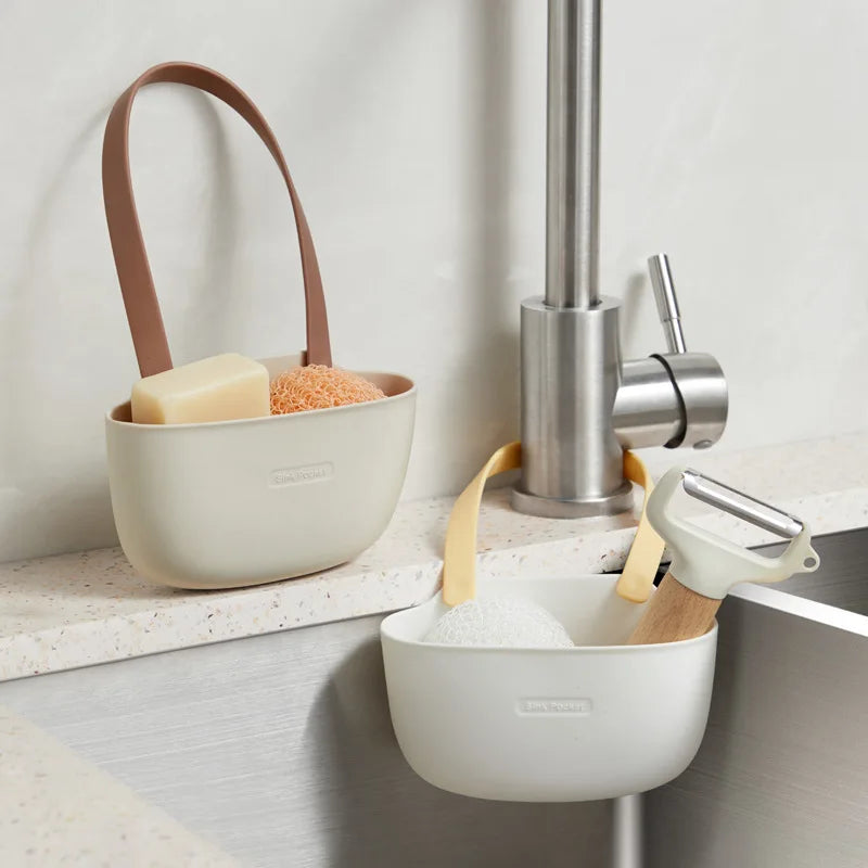 organisateur cuisine suspendu évier rangement éponge savon brosse moderne minimaliste vert olive marron