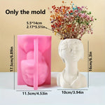 vase silicone forme buste humain blanc rose marron visage stylisé moderne